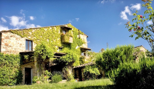 Large Chianti Estate, Tuscany weddings, retreats, celebrations, workshops