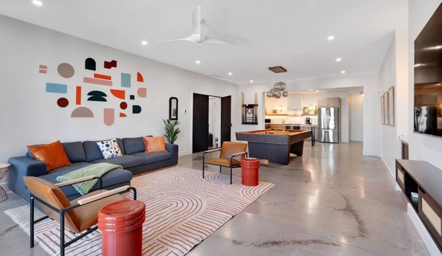 Lay Low Disco Highlands - NULU 4BR Pool Table Balcony