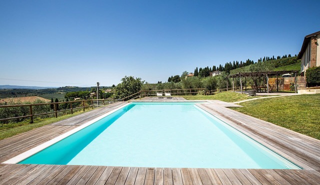 Lovely apartment for 4 guests with A/C, pool, WIFI and TV, close to San Gimignano