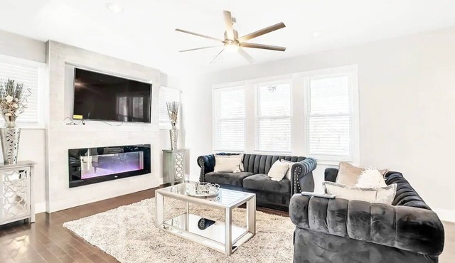 Luxe Private Getaway in the Heart of Baltimore!