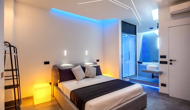 LUXURY SPA APARTMENT (private Spa)