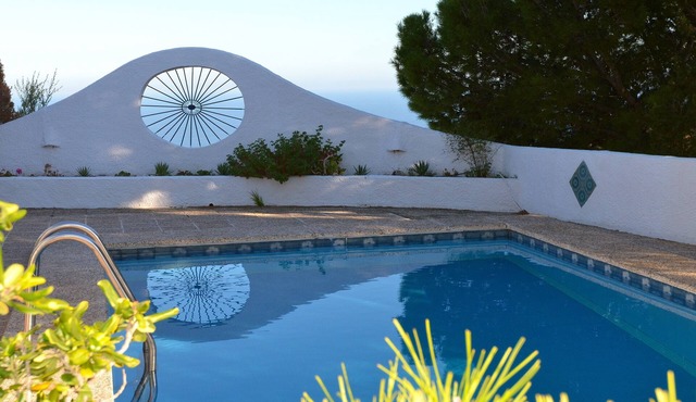 Luxury Villa, Situated In Tranquil Setting, Private Pool, Shared Tennis Court