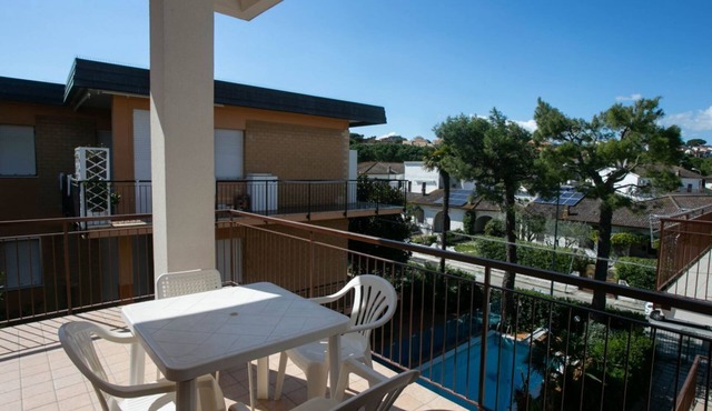 M046 - Marcelli, three-room apartment with terrace 150 meters from the sea