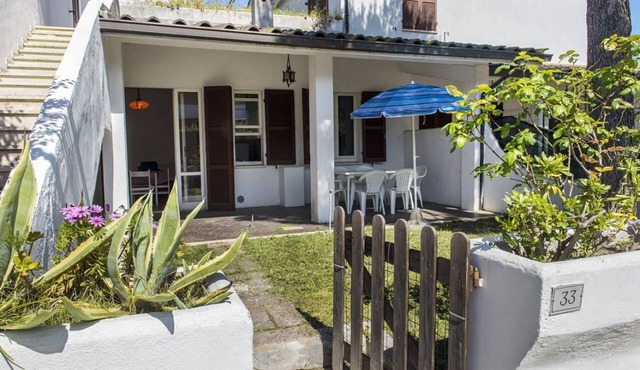 M049 - Marcelli, three-room apartment with garden 200 meters from the sea