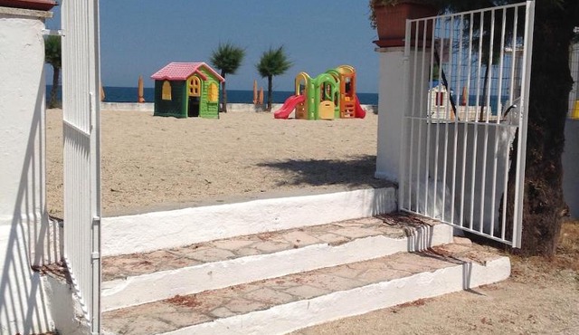 M151 - Marcelli, trilocale direttamente sulla spiaggia