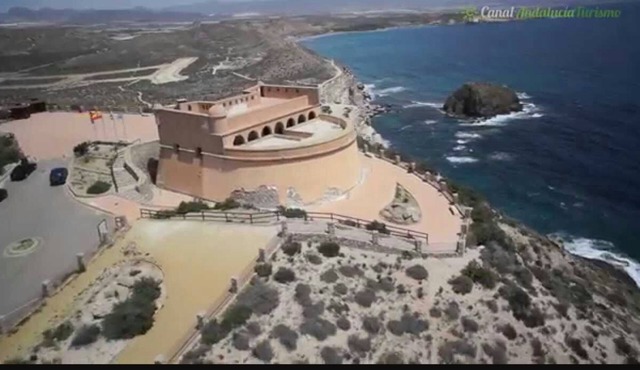 Maison Aloe, Zone Tranquille et à 10 km. de la Geoda