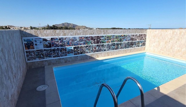Marvel Apartment with Pool near Playa Vera
