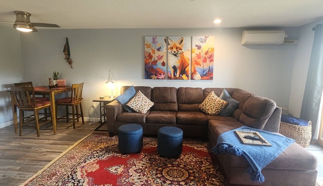 Modern condo | Mins to many local attractions| Nordic Village Amenities