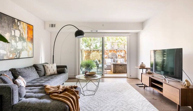 Modern Menlo Park Apartment Nr Stanford University & Hospital