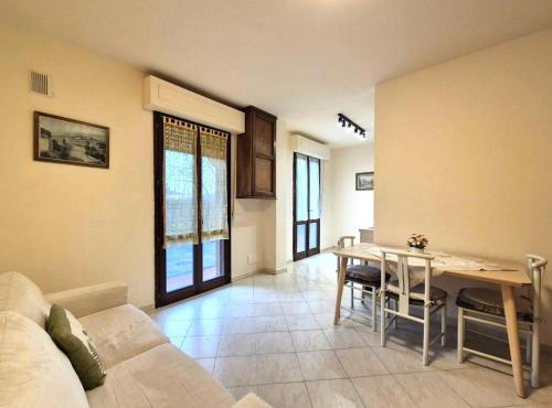 Moderno Home