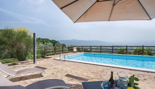 Nice apartment for 4 people with WIFI, pool, A/C, TV and terrace
