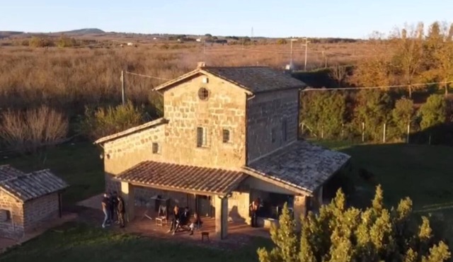 Nox Romana | Peaceful Rustic Farmhouse near Rome