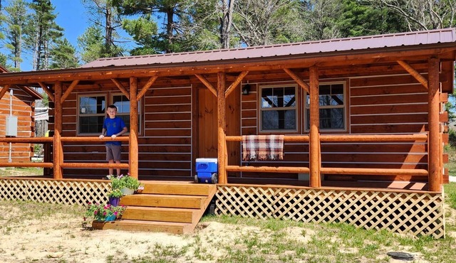 Oak Camping Cabin