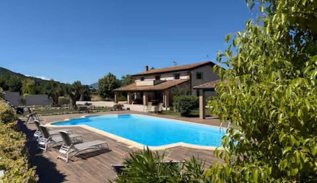 Oasis with Pool and View - Stella Elitè