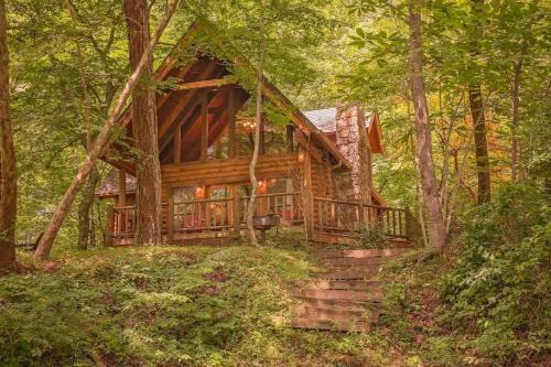 Ocoee Cabin Beautiful Cabin On The River's Edge