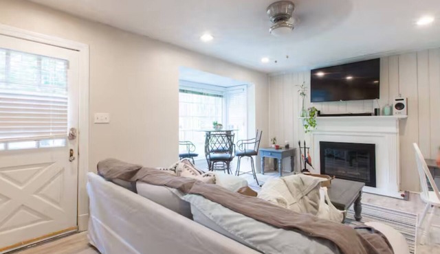 Parkside Retreat