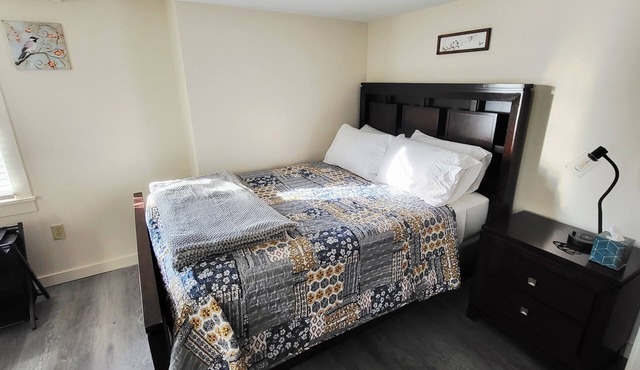 Peaceful Apartment Minutes to Casinos