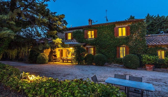 Poggio Le Martore 14, Emma Villas