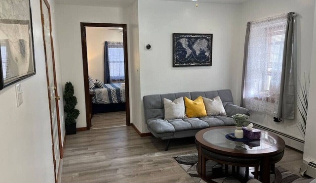 Quiet Apt with Coffee Bar, 1/2 Mile to West Point!