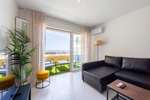 Rada`s seaview apartament