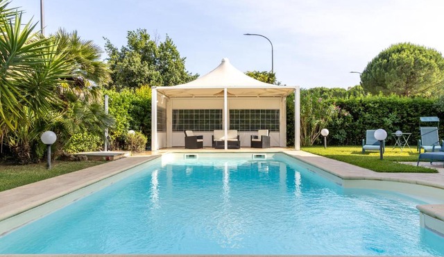 Residence Il Boschetto - Villa Con Piscina