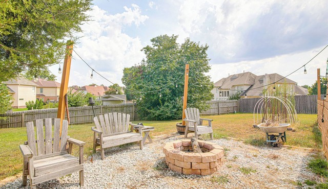 Residential Cul-De-Sac: Suburban Memphis Hideaway!