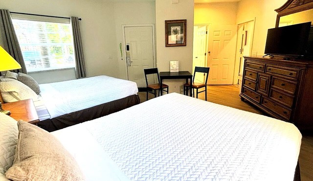 Right Direction Rentals 2 Bedroom Villa 9119
