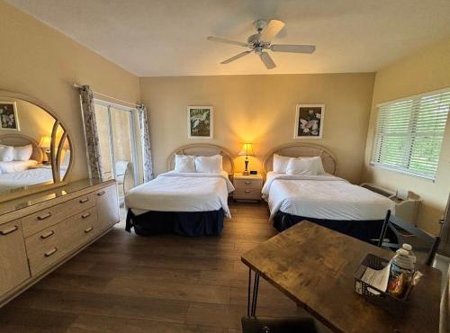 Right Direction Rentals Studio Villa 9906