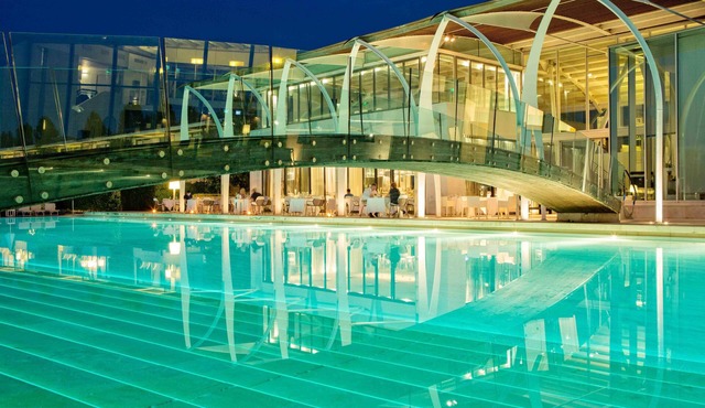 Riviera Golf Resort