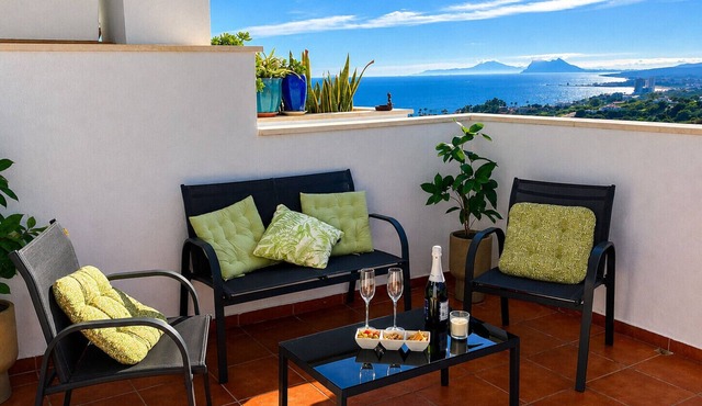 Rock Bay 2422 Splendid sea & african coast views