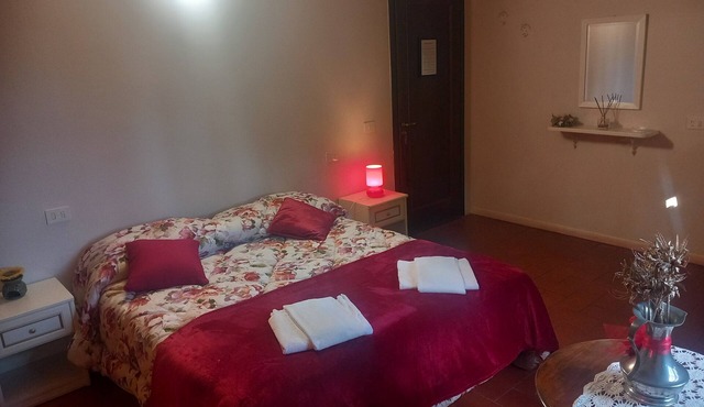 Room 'Camera Taverna' with Shared Pool, Wi-Fi and Air Conditioning