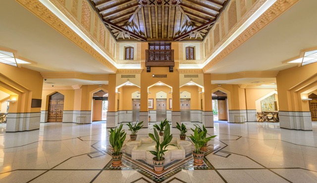 Saray Hotel
