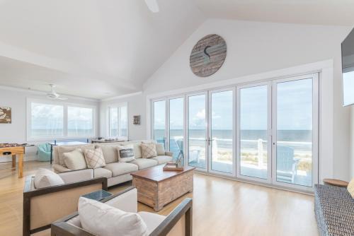 Seaside Serenity - Stunning Ocean Views & Private Paradise!