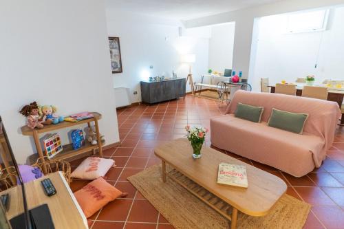 Serafini Home 34 con piscina e vista mozzafiato