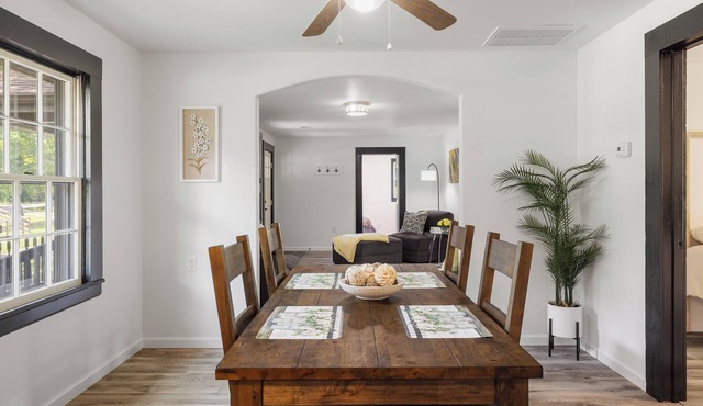 Serene 7+ Acre Countryside Home W/Cows