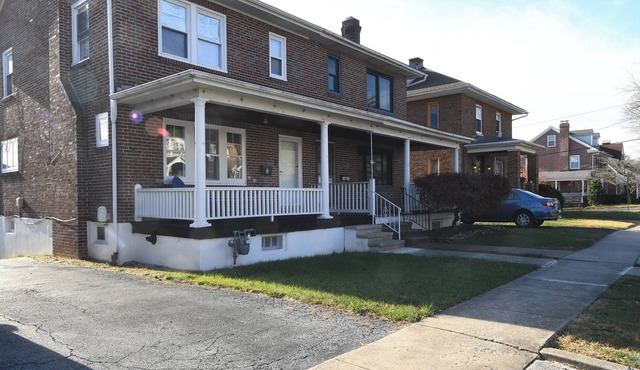 Serene modern 3-bedroom house in Shillington
