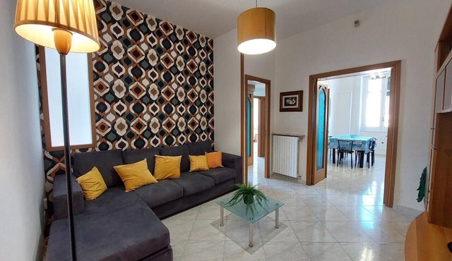 Spacious central apartment, Wi-Fi, equipped kitchen – Cava de’ Tirreni