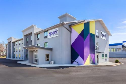 Spark by Hilton