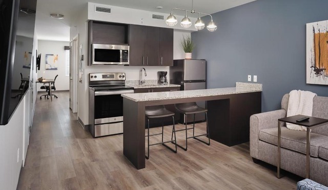 stayAPT Suites Memphis-Cordova/Wolfchase Galleria
