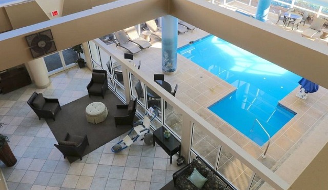 Steps away from beach, awesome boardwalk, fun filled shopping and attractions.