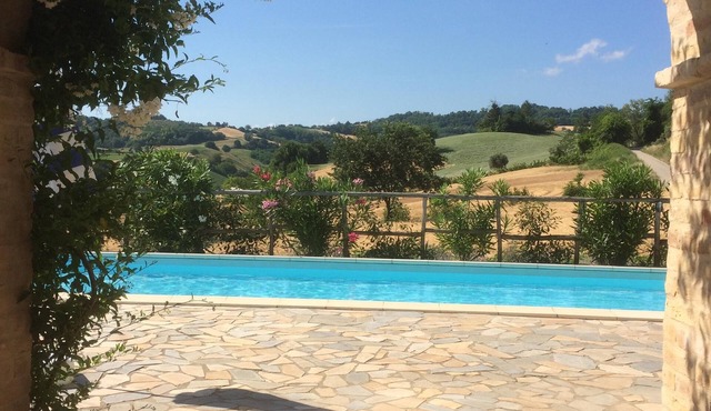 Stunning farmhouse, Set in its own grounds with pool