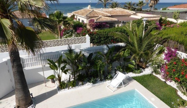Sunny Beach Villa (Marbesa) Marbella with fantastic sea views, private pool