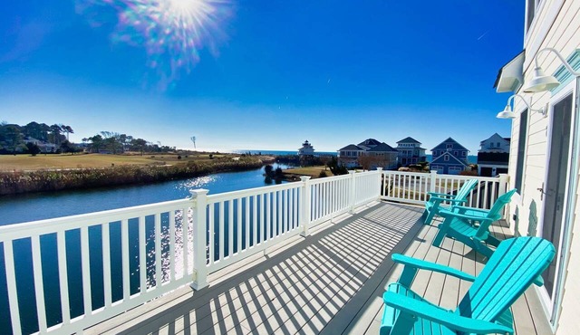 Sunny Side Up Home with Panoramic Water Views