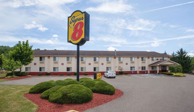 Super 8 by Wyndham Sidney NY