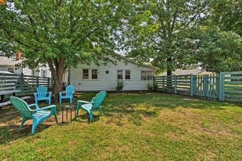 'The Blue Crab Cottage' - 3 Blocks From The Beach!