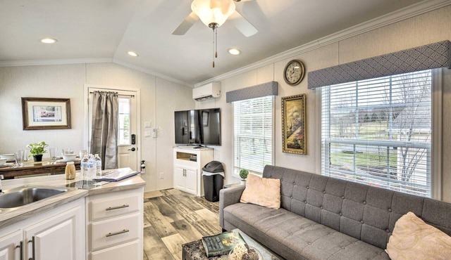 The Hideout Cottage Awaken With Spring