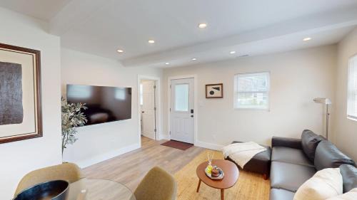 The Nook on Landess