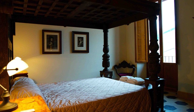 The Poets' Retreat - Step Back in Time Relax in Elegance