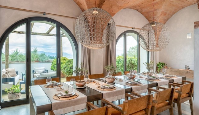 The Romantic Olive Reatreat with pool and garden near Florence