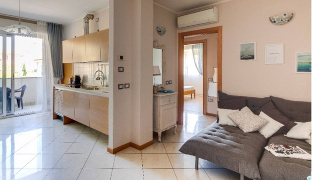 Three-room apartment with sea view All Inclusive in Rivabella di Rimini